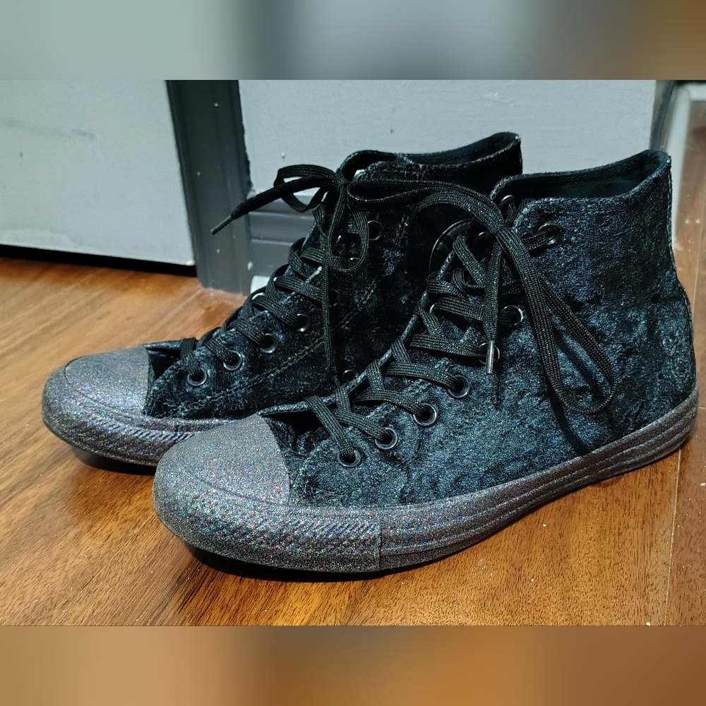 Black Velvet Converse All Stars